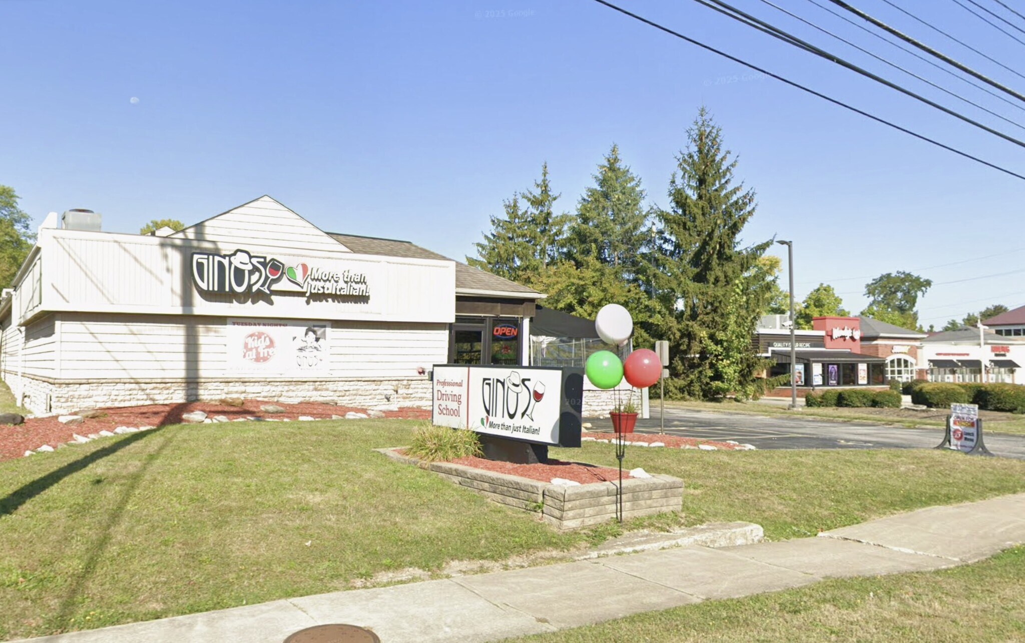 14952 Pearl Rd, Strongsville, OH à louer Photo principale- Image 1 de 4