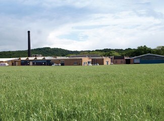 Plus de détails pour Station Rd, Mirfield - Industriel à louer