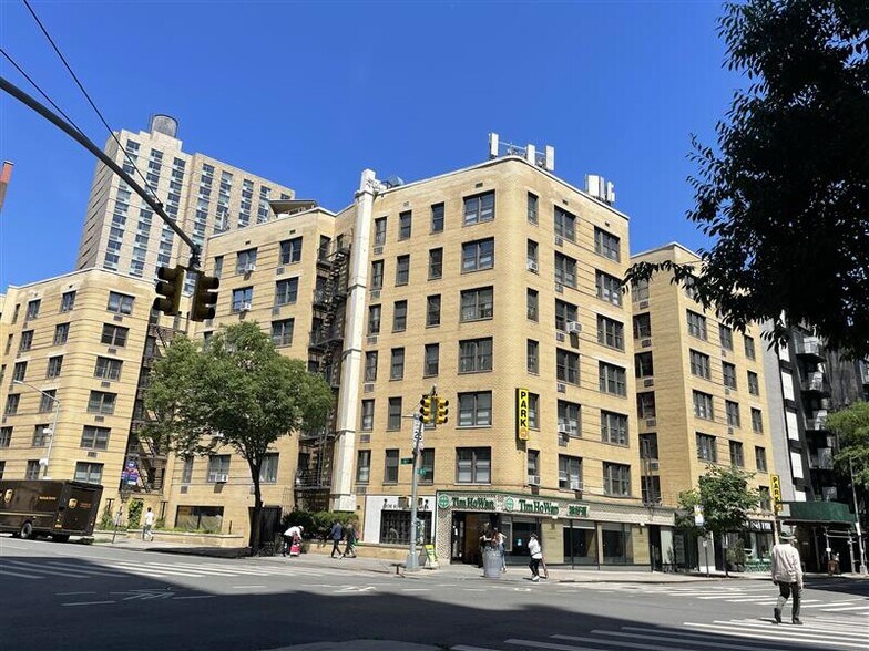 85 4th Ave, New York, NY à louer - Photo du bâtiment - Image 2 de 5