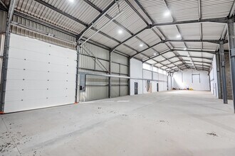 9 Linkwood Pl, Elgin for lease Interior Photo- Image 2 of 7