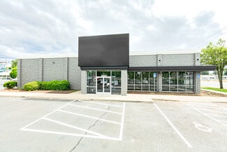 More details for 10800 SE 82nd Ave, Happy Valley, OR - Retail for Sale