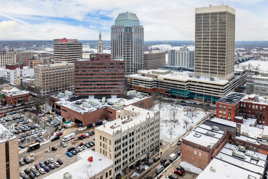 289-309 Bridge St, Springfield, MA for sale - ProVideo LoopNet - Image 2 of 19