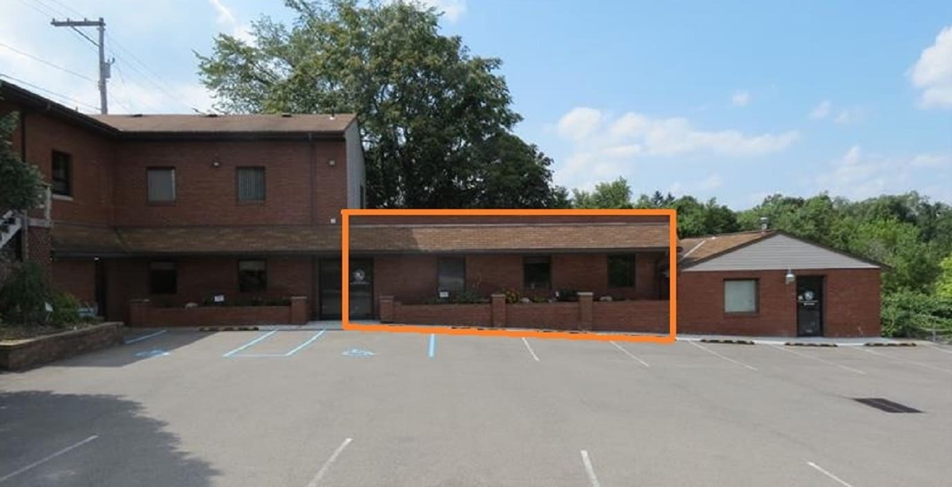 5676 Steubenville Pike, McKees Rocks, PA for lease Building Photo- Image 1 of 17