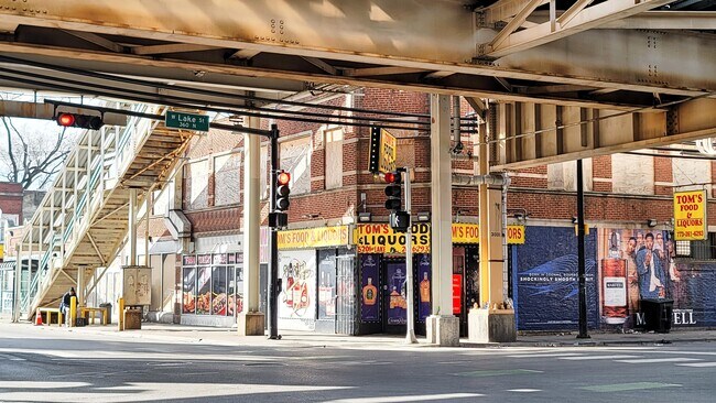 Plus de détails pour 5201 W Lake St, Chicago, IL - Commerce de détail à louer