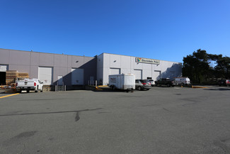 Plus de détails pour 555 Ardersier Rd, Victoria, BC - Industriel à louer