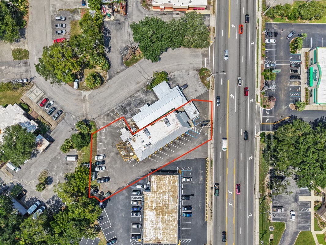 1638 University Blvd S, Jacksonville, FL à vendre Photo du bâtiment- Image 1 de 29
