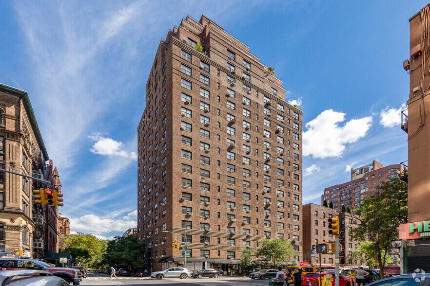 157 3rd Ave, New York, NY à louer - Photo du bâtiment - Image 1 de 6