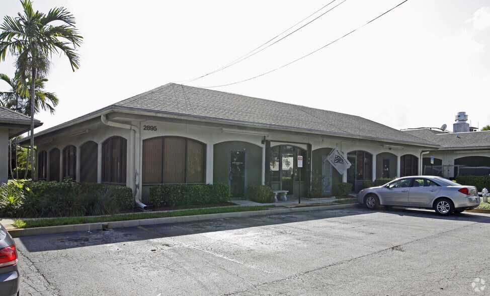2895 S Federal Hwy, Delray Beach, FL à vendre - Photo principale - Image 1 de 3