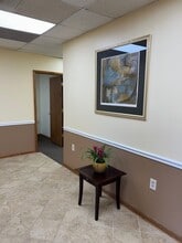 674 US Highway 202, Bridgewater, NJ for lease Interior Photo- Image 1 of 7