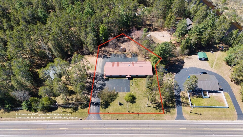 10045 N State Road 27, Hayward, WI à vendre - Photo du bâtiment - Image 3 de 36