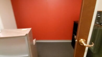 11220 Assett Loop, Manassas, VA for lease - Commercial Listing Video