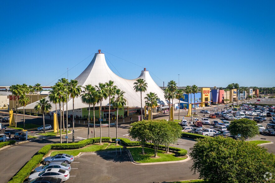 45 S Loop 610, Houston, TX à louer - Photo du bâtiment - Image 2 de 22