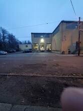 21 Selvage St, Irvington, NJ for lease Interior Photo- Image 2 of 2