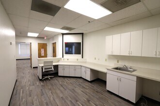 1225 Hancock Rd, Bullhead City, AZ for lease Interior Photo- Image 2 of 11