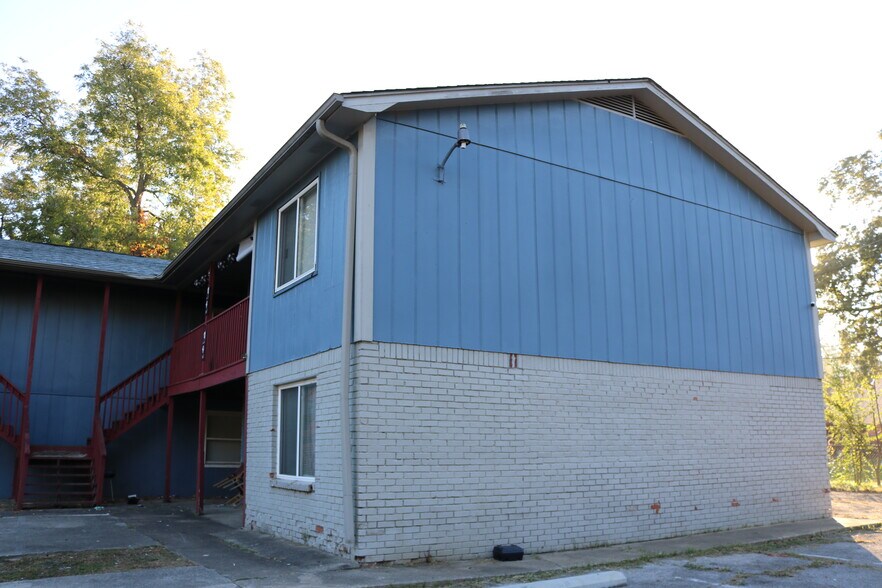 1785 Pearson Ave SW, Birmingham, AL à vendre - Photo du bâtiment - Image 3 de 4