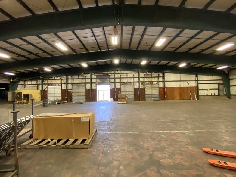 1610 Waterworks Rd, Columbus, MS à vendre - Photo du bâtiment - Image 3 de 11