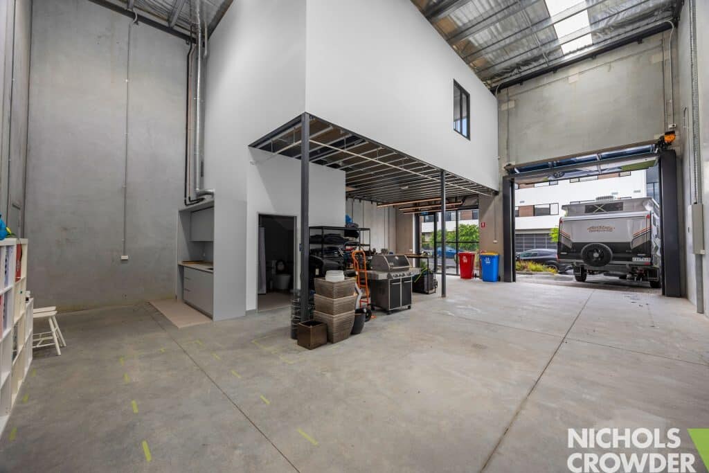 13-19 Ambrose Avenue, Cheltenham, VIC 3192 - Unit 15 - - Interior Photo - Image 2 of 7