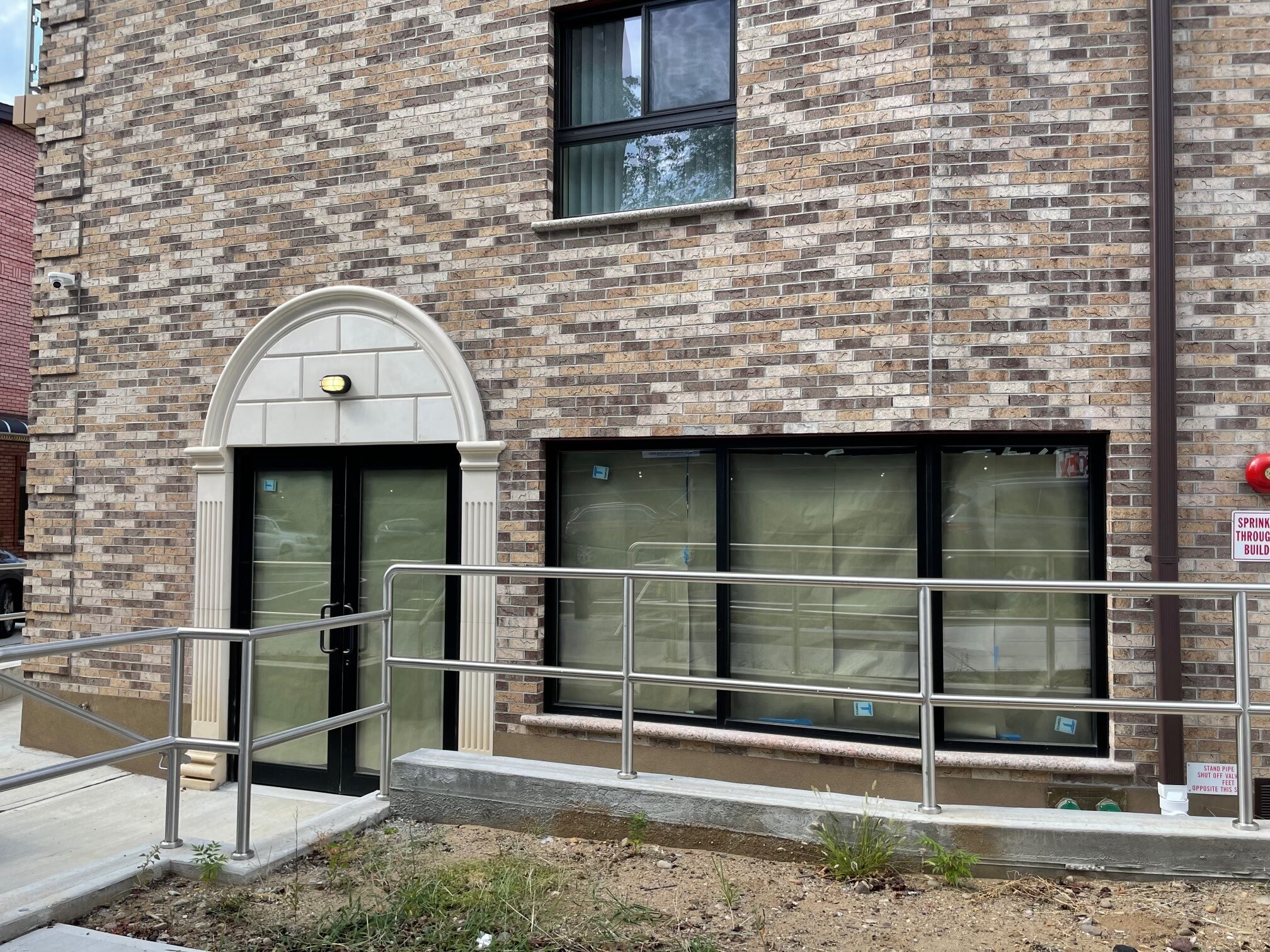 6316 102nd St, Rego Park, NY for lease Primary Photo- Image 1 of 3