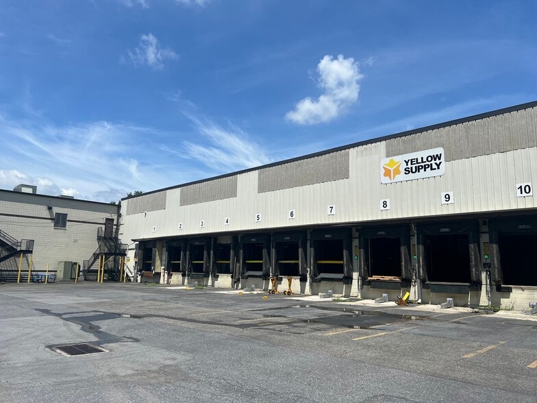 600 Brighton St, Bethlehem, PA for lease - Building Photo - Image 2 of 6