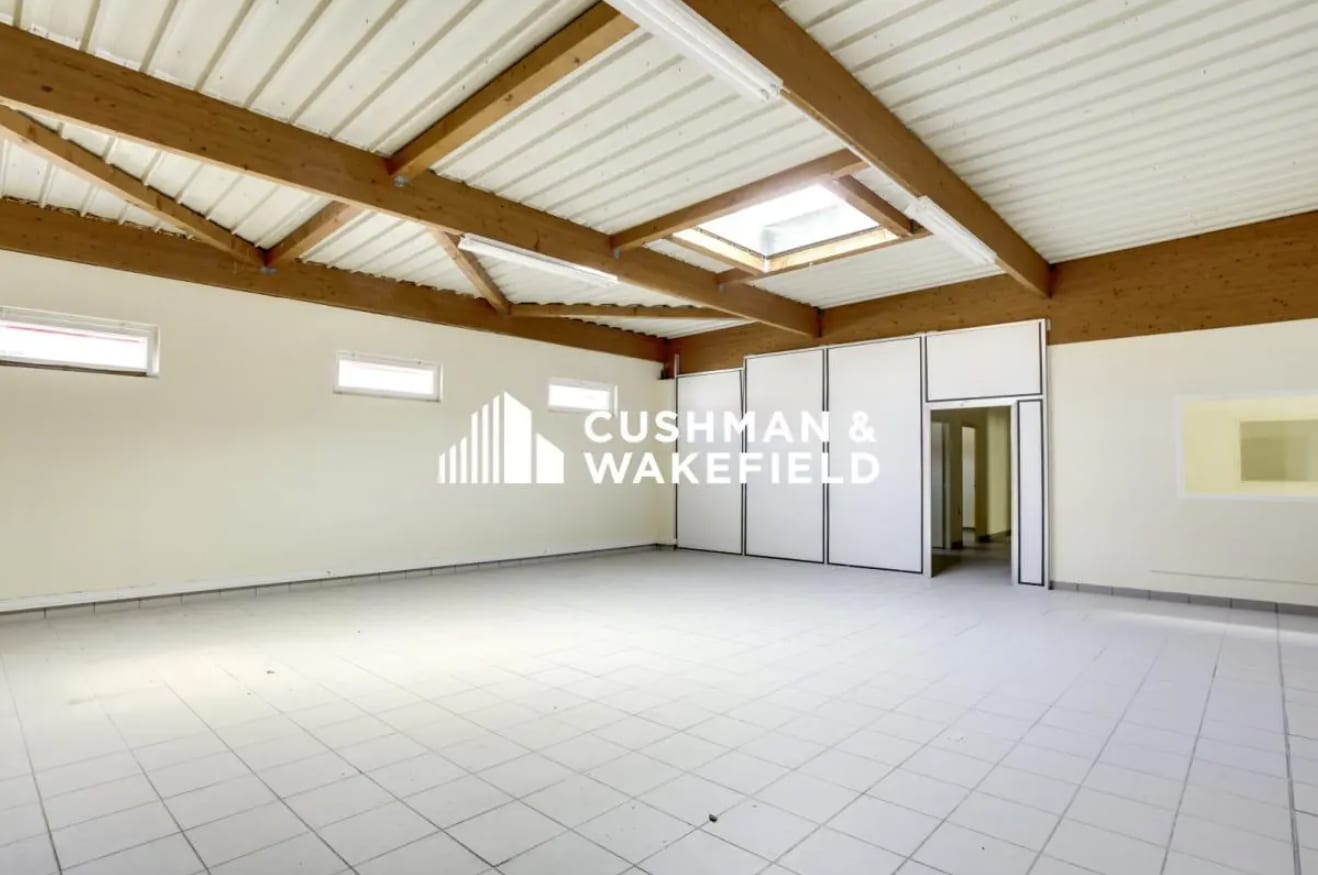 Flex dans Décines-Charpieu à louer Photo intérieure- Image 1 de 1