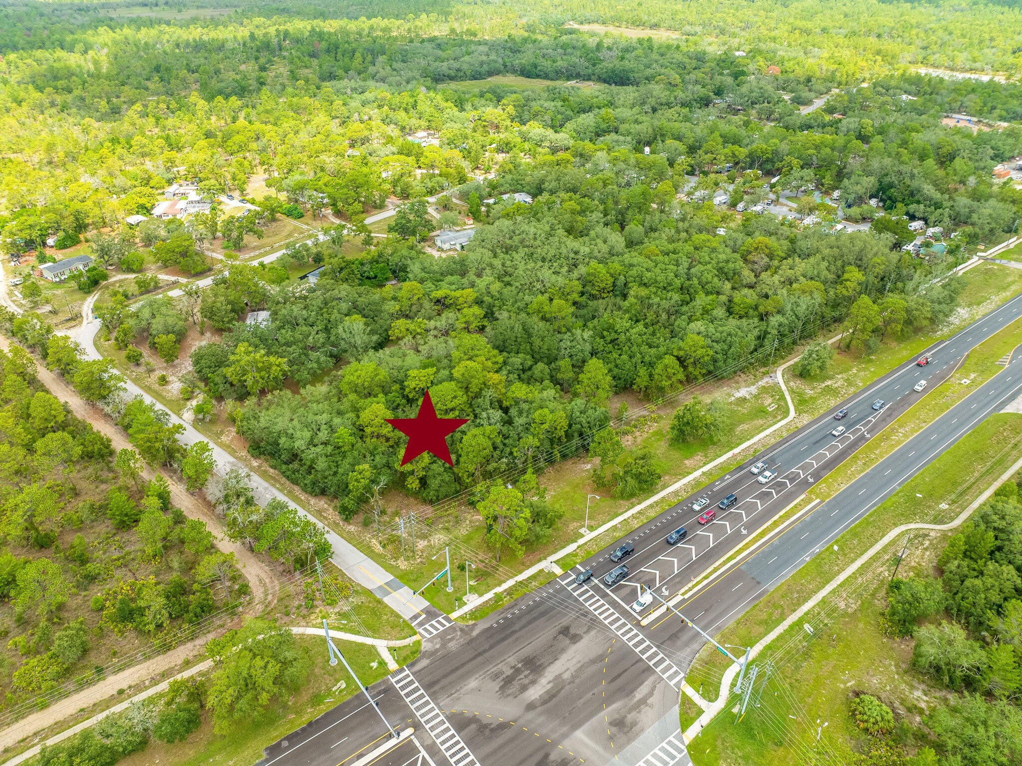 11105 Commercial Way, Weeki Wachee, FL for sale Primary Photo- Image 1 of 34