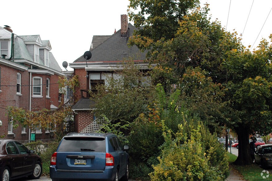 1029 West Main St, Norristown, PA for sale - Building Photo - Image 2 of 6