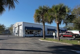 Plus de détails pour 656-664 SW Carter Ave, Port Saint Lucie, FL - Industriel à vendre