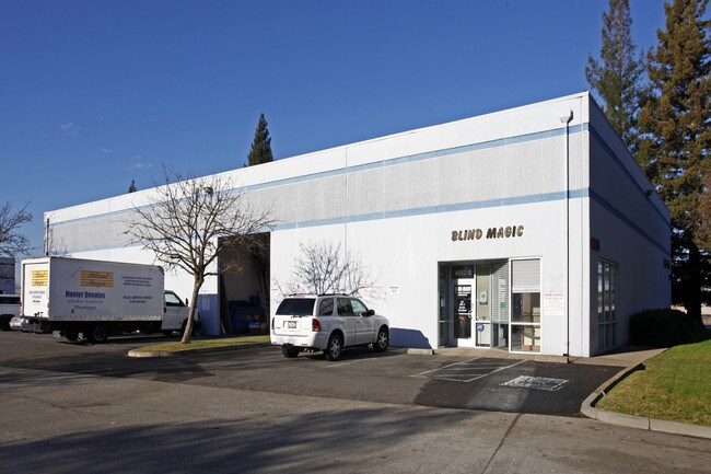 More details for 4562 Roseville Rd, North Highlands, CA - Industrial for Lease
