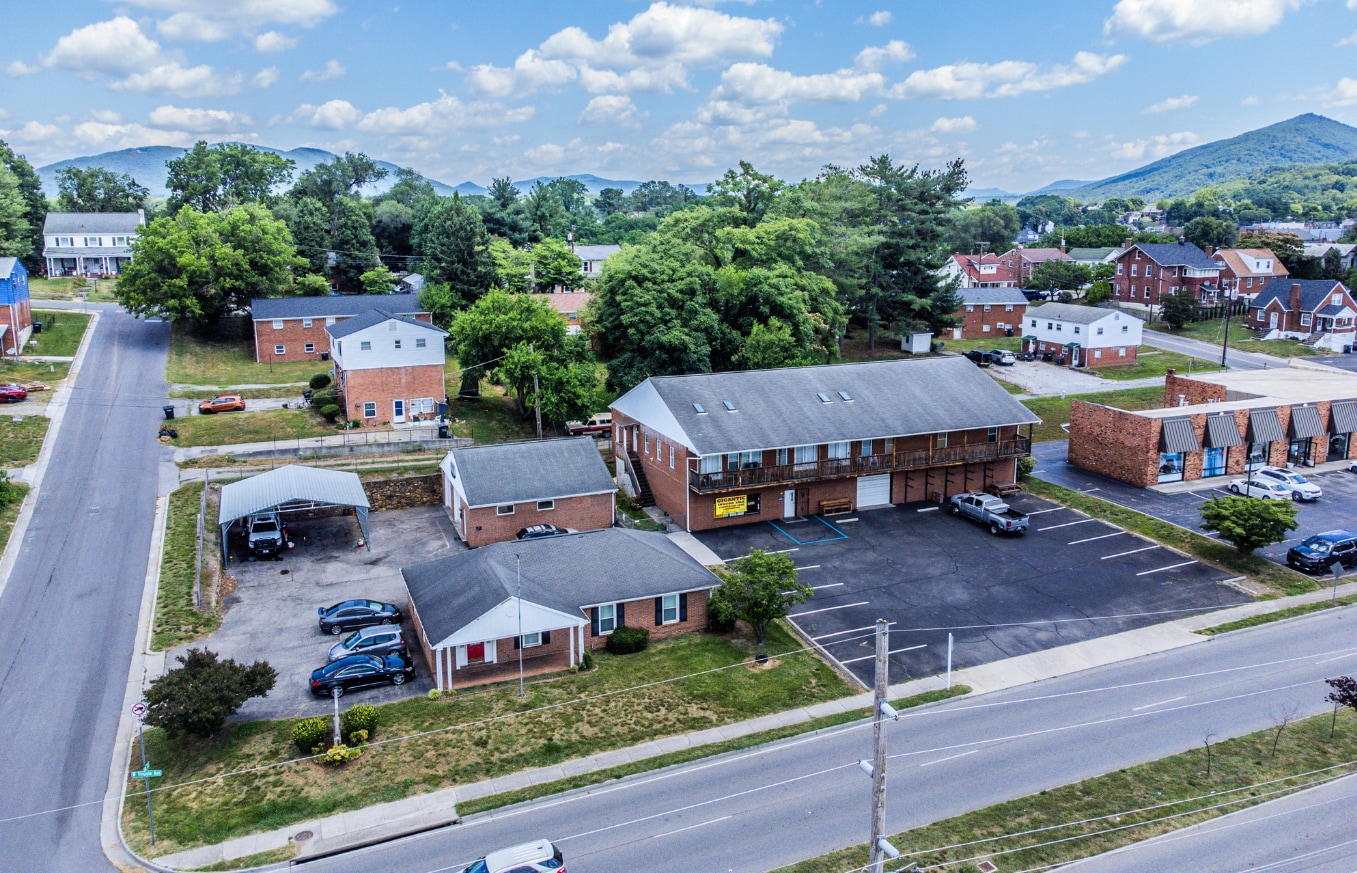 310/330 W. Virginia Ave & 516 4th St portfolio of 1 properties for sale on LoopNet.ca Building Photo- Image 1 of 33