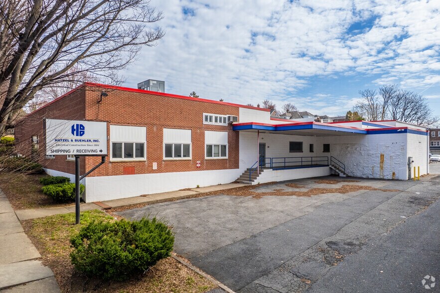 826 Monocacy St, Bethlehem, PA à louer - Photo du bâtiment - Image 1 de 10