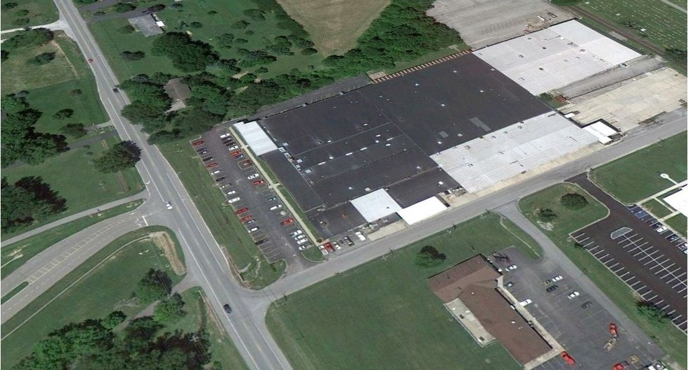 745 S Gardner St, Scottsburg, IN à vendre - Aérien - Image 2 de 3