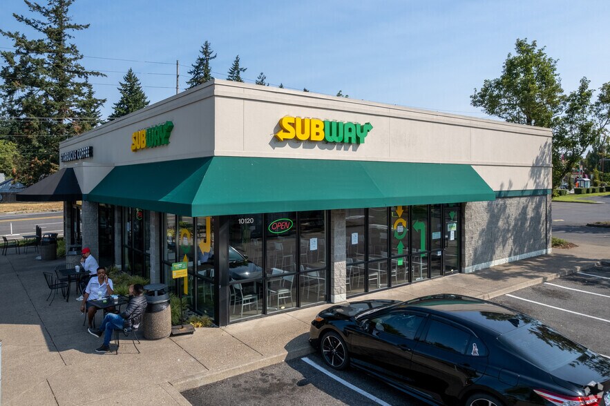 10112-10120 NE Halsey St, Portland, OR à vendre - Photo principale - Image 1 de 2