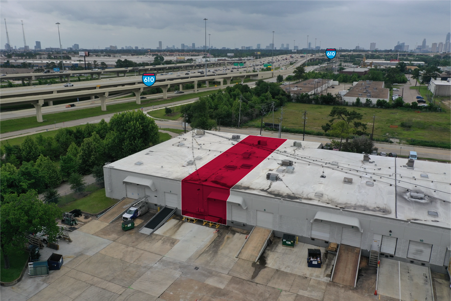 4400-4420 W 12th St, Houston, TX à louer - Photo du bâtiment - Image 3 de 7