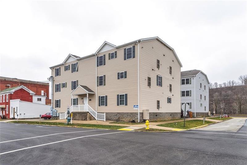 456 2nd St, California, PA for sale Primary Photo- Image 1 of 42