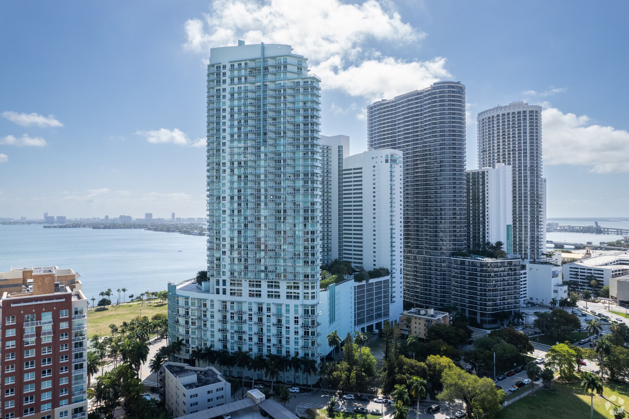 1900 N Bayshore Dr, Miami, FL for lease Primary Photo- Image 1 of 17