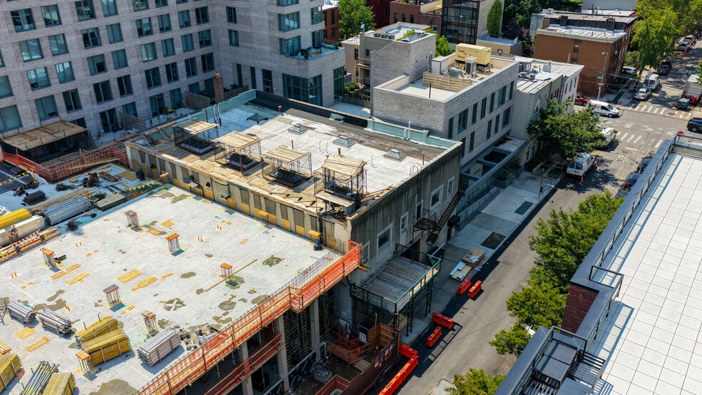 140 Second St, Brooklyn, NY for sale - Building Photo - Image 3 of 7