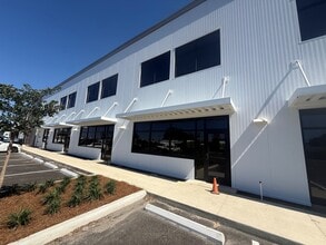 2402 State Ave, Panama City, FL for lease Interior Photo- Image 2 of 2
