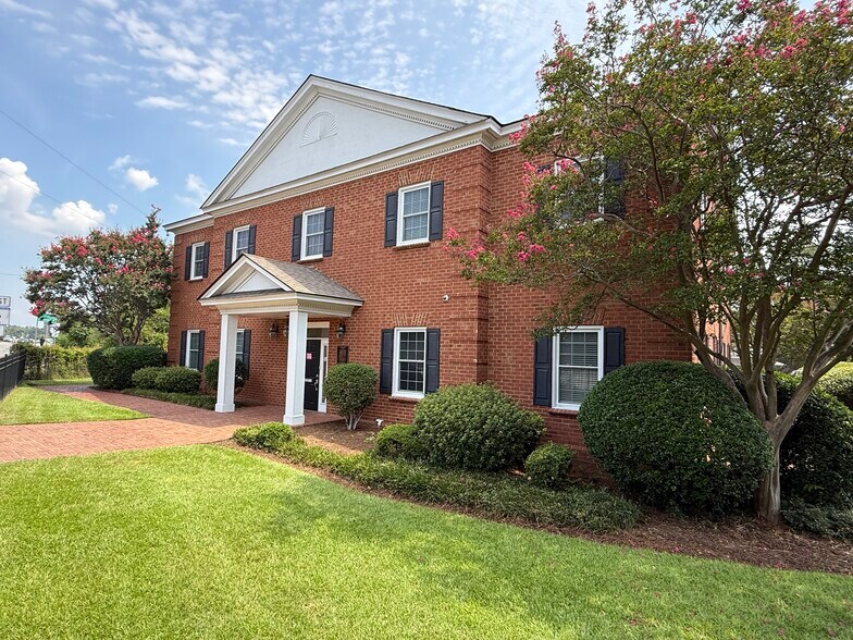150 N 9th St, West Columbia, SC à vendre - Photo du bâtiment - Image 2 de 29