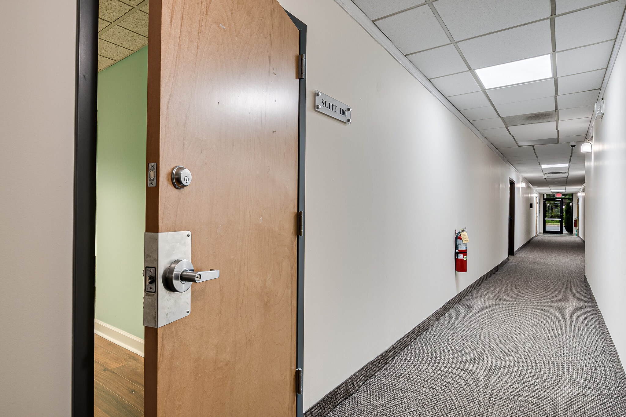 107 Cedar Grove Ln, Somerset, NJ for lease Interior Photo- Image 1 of 12