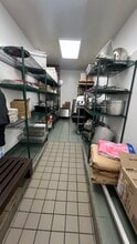 1225 E Washington Blvd, Los Angeles, CA for lease Interior Photo- Image 2 of 7