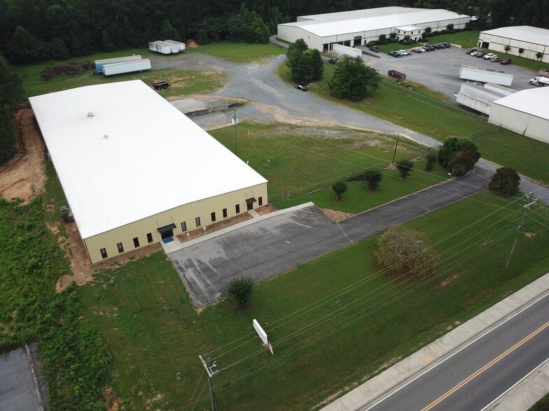 519 Hill Rd, Dalton, GA for lease - Building Photo - Image 2 of 13