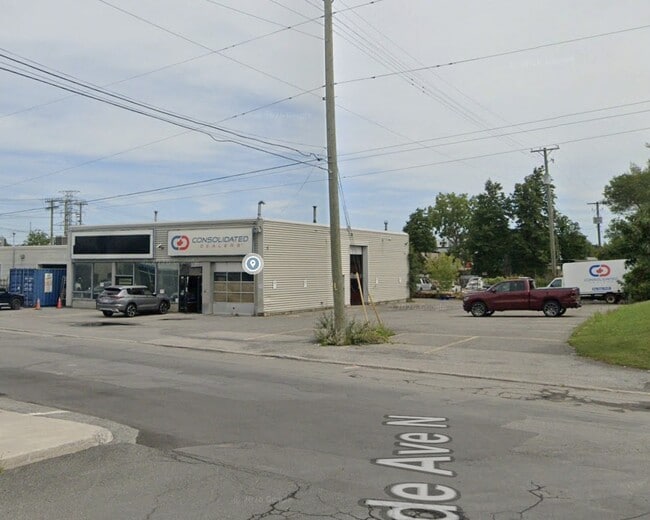 More details for 925 Clyde Av N, Ottawa, ON - Industrial for Lease