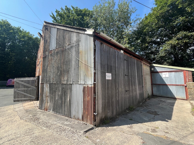 Ravenscliffe Rd, Pudsey for lease - Building Photo - Image 2 of 3