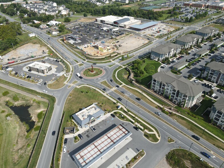 Old National Pike, Lake Linganore, MD à louer - Photo du bâtiment - Image 3 de 6