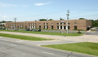 Plus de détails pour 1619 Diamond Springs Rd, Virginia Beach, VA - Industriel à louer