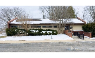 More details for 1515 W Walnut St, Jacksonville, IL - Office for Sale