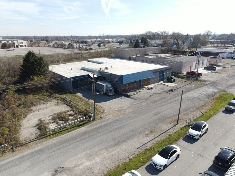 3936 Mobile Ave, Fort Wayne, IN for lease - Building Photo - Image 1 of 3