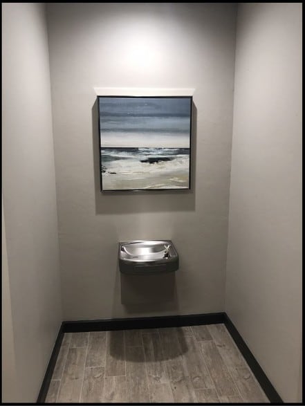 1215 Crossroads Blvd, Norman, OK for lease - Interior Photo - Image 3 of 17