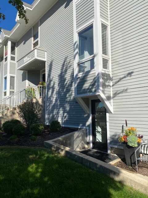 111 W Chicago Ave, Hinsdale, IL à louer Photo principale- Image 1 de 3