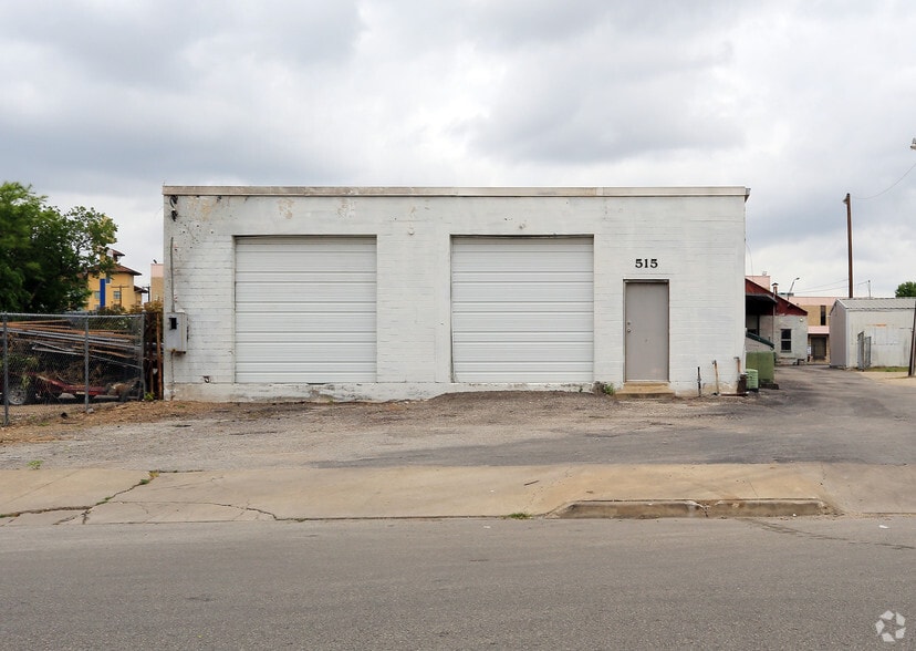 515 E Crockett St, San Antonio, TX à vendre - Photo du bâtiment - Image 3 de 10